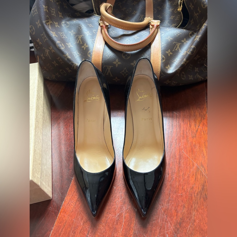 Christian Louboutin Red Bottoms Size: EUR 40.5 w. BOX - Picture 10 of 16